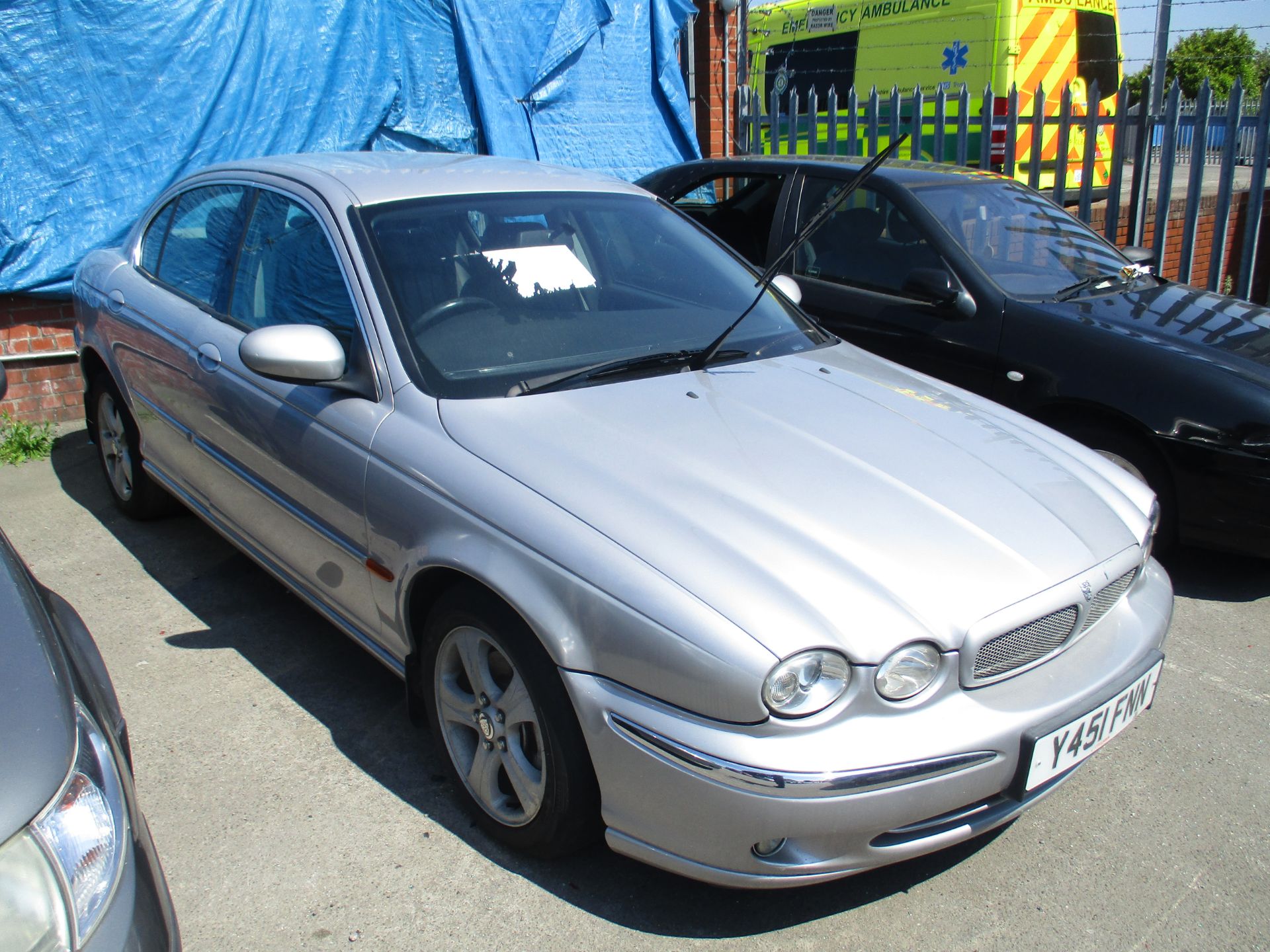 JAGUAR X-TYPE V6 SE AUTO 3.0L 4 DOOR SAL - Image 3 of 3