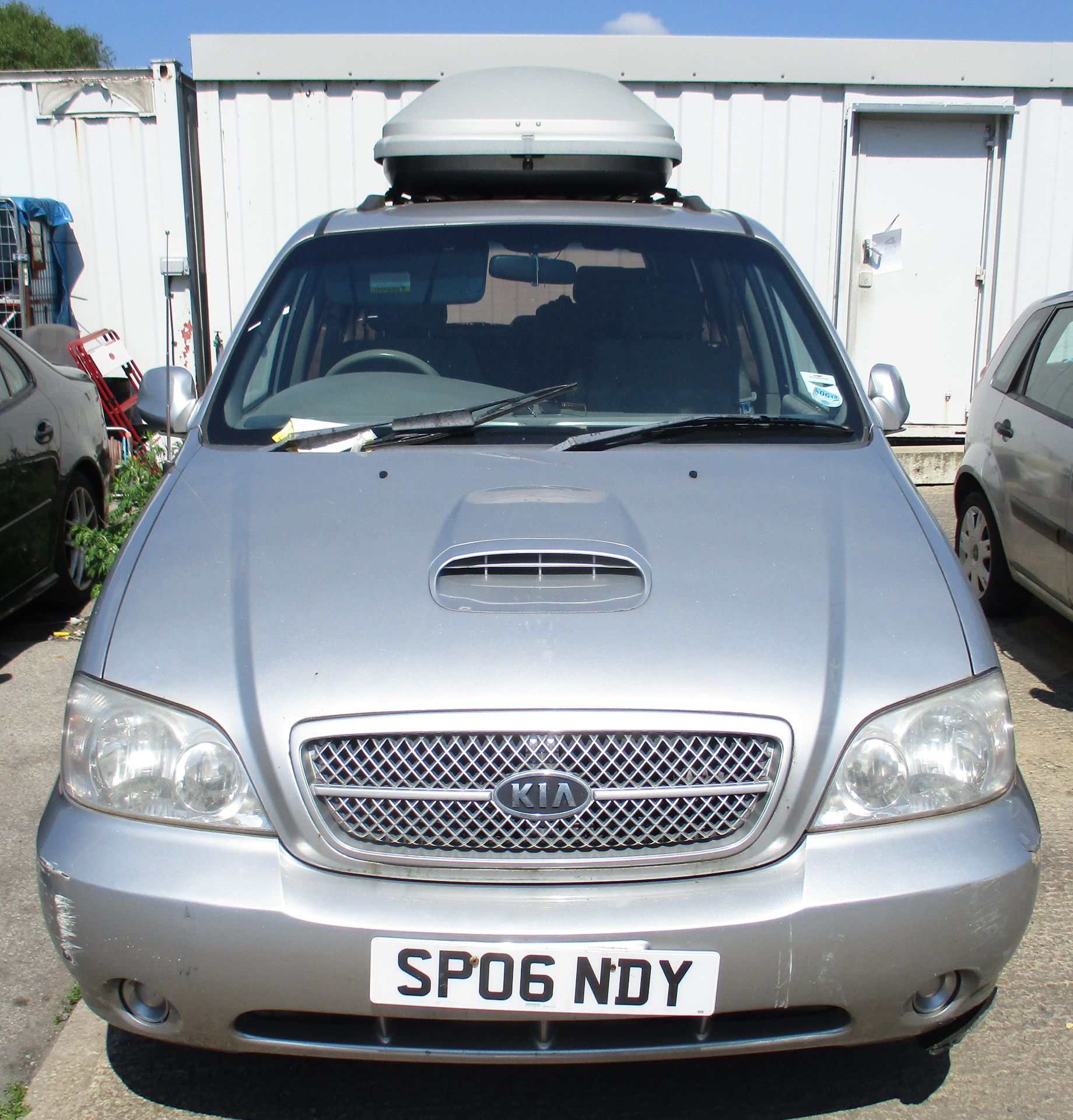 KIA SEDONA L 2.9L MPV - diesel - silver