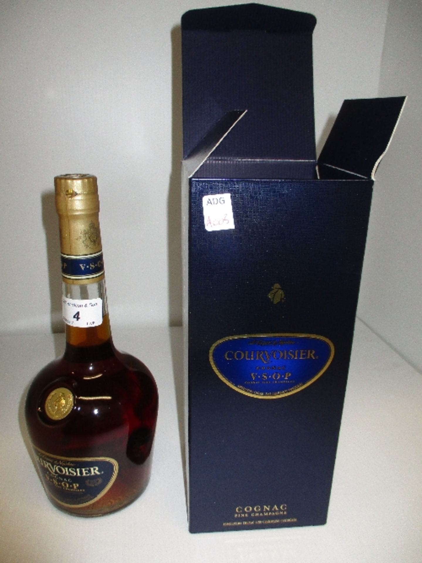 A 750ml bottle of Courvoisier V.S.O.