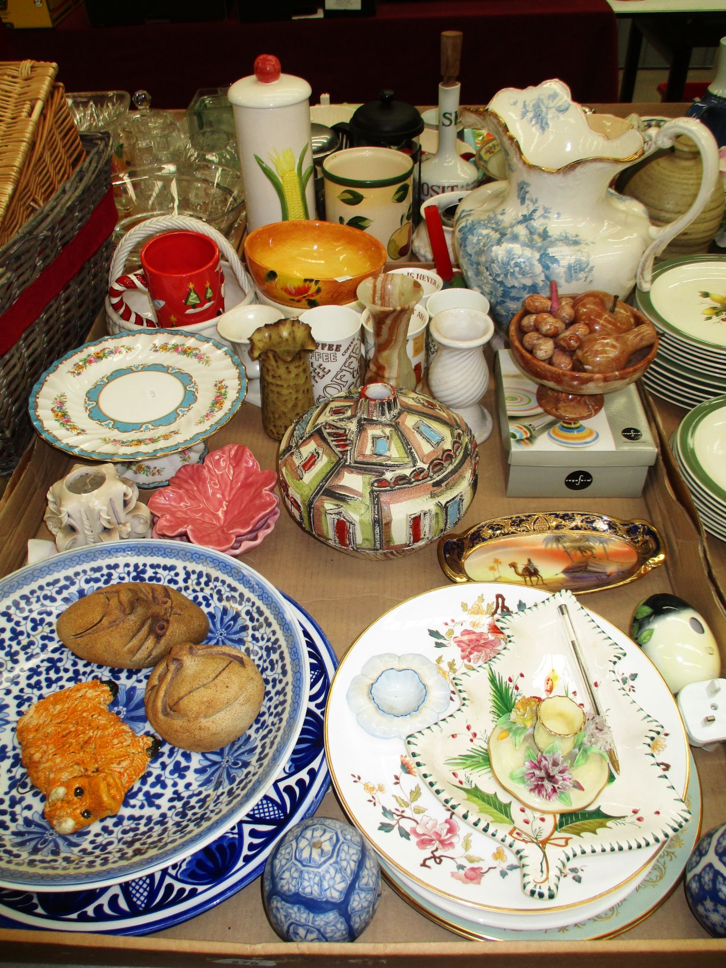 Contents to tray - An Italian 1950's rustic style bulbous vase, Noritake dish,