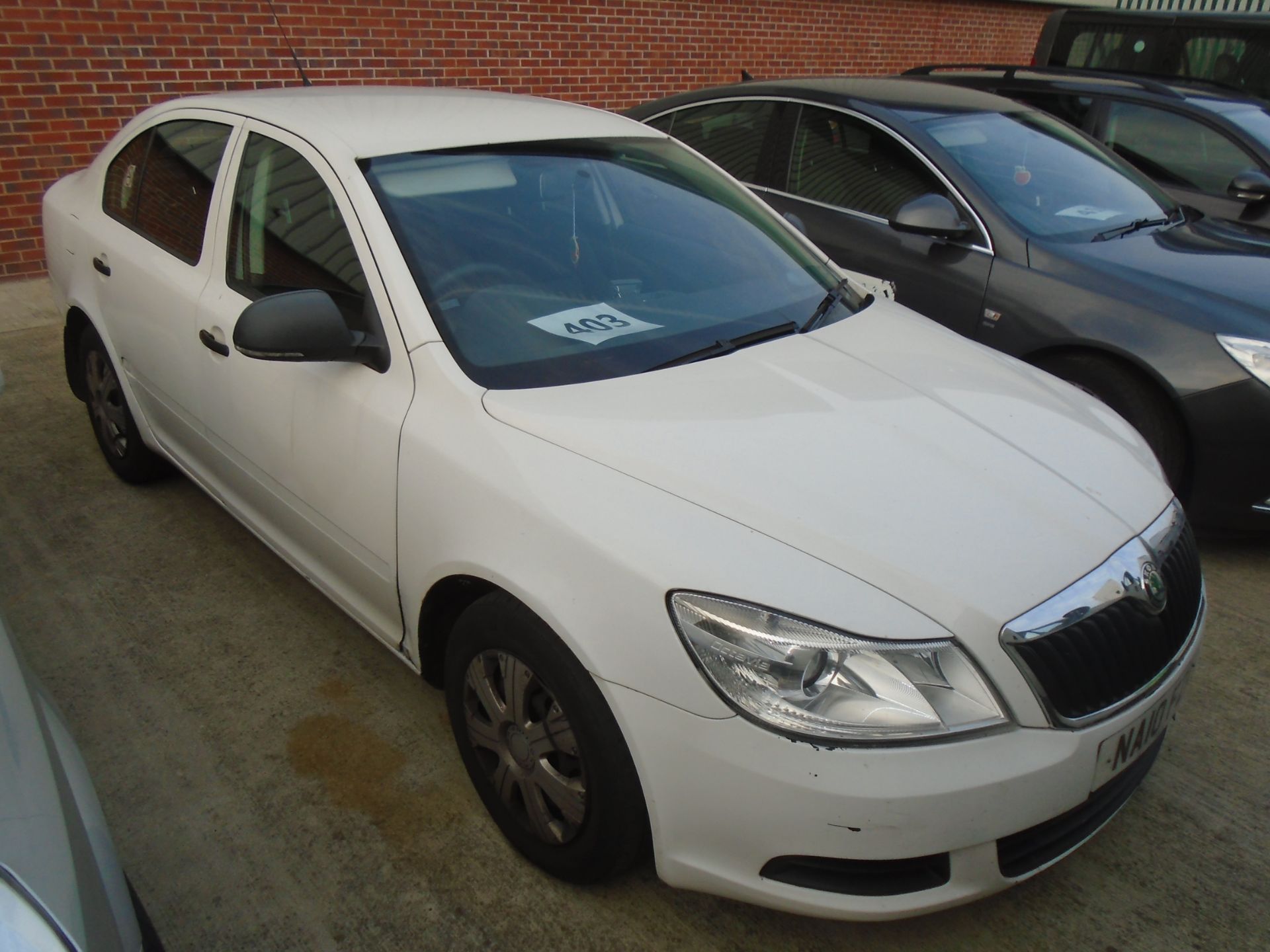 Skoda Octavia S TDI CR 5 door hatchback - Diesel - White Reg No: NA10 FZM Rec Mileage: 195, - Image 2 of 3