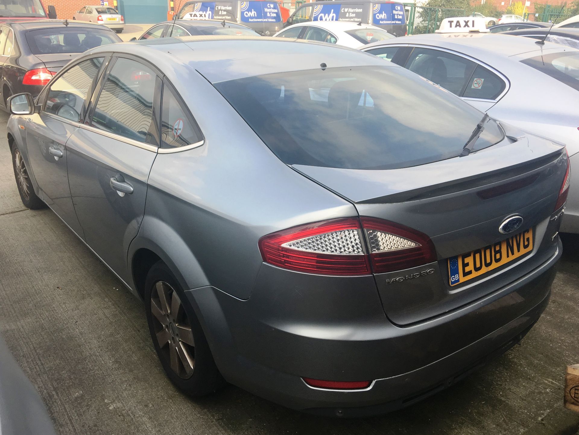 Ford Mondeo Titanium X TDCI 125 5 door hatchback - Diesel - Silver Reg No: EO08 NVG Rec Mileage: - Image 3 of 4