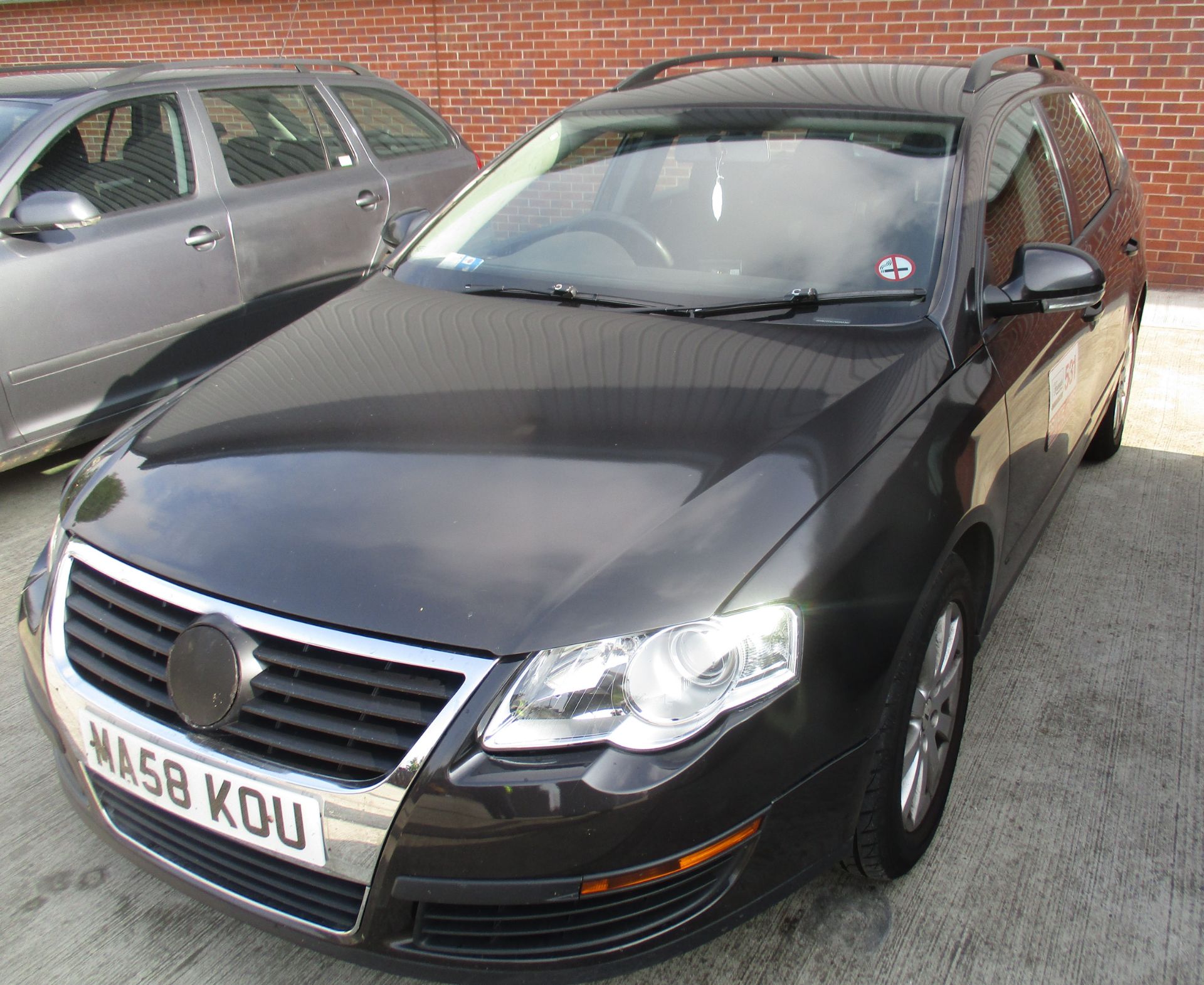 Volkswagen Passat S TDI estate - Diesel - Black Reg No: MA58 KOU Rec Mileage: 272, - Image 2 of 4