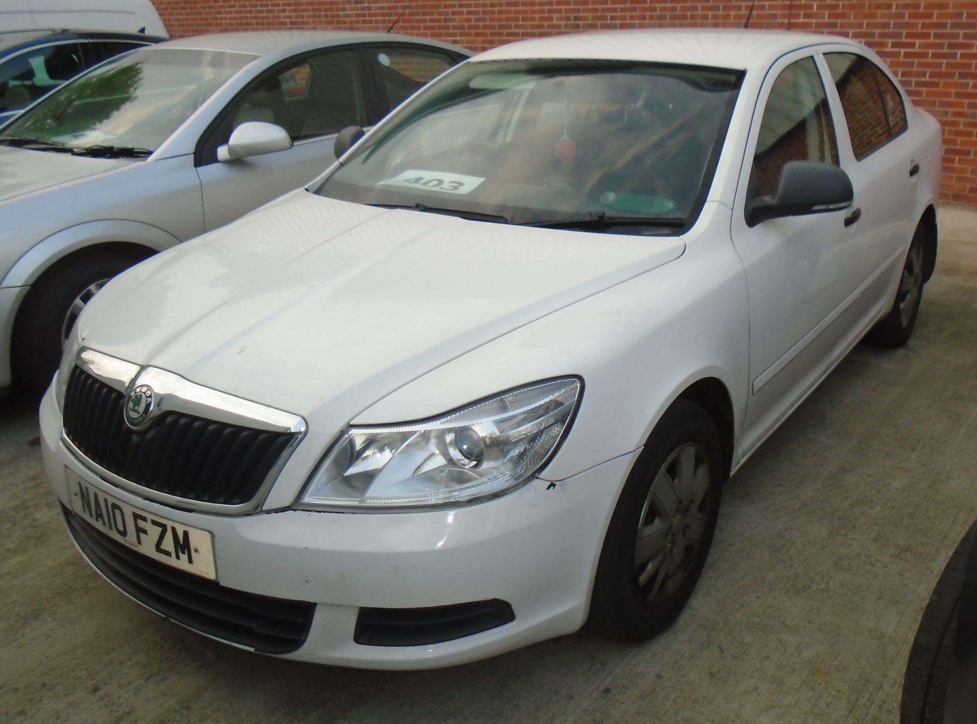 Skoda Octavia S TDI CR 5 door hatchback - Diesel - White Reg No: NA10 FZM Rec Mileage: 195, - Image 3 of 3