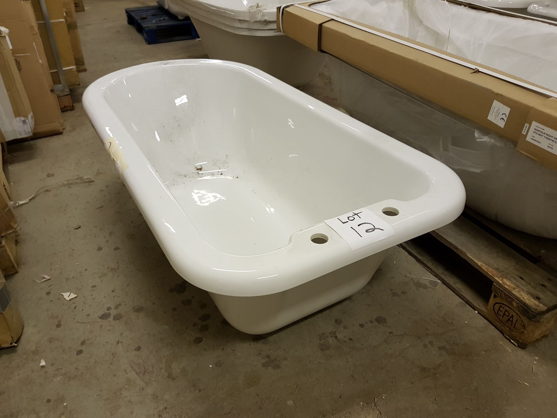 1460x710 single ended roll top bath. - Image 2 of 2