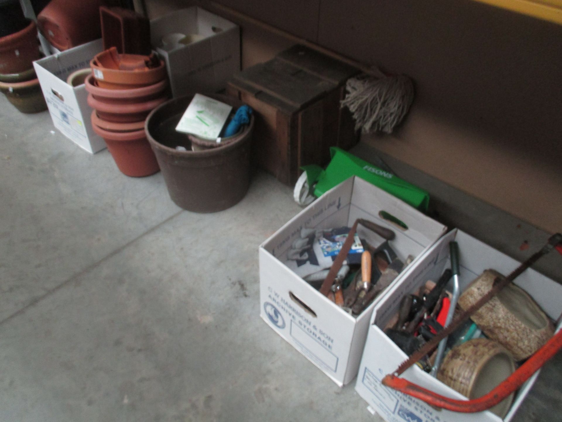 Contents to under rack - plant pots, tooling Fisons lawn spreader,