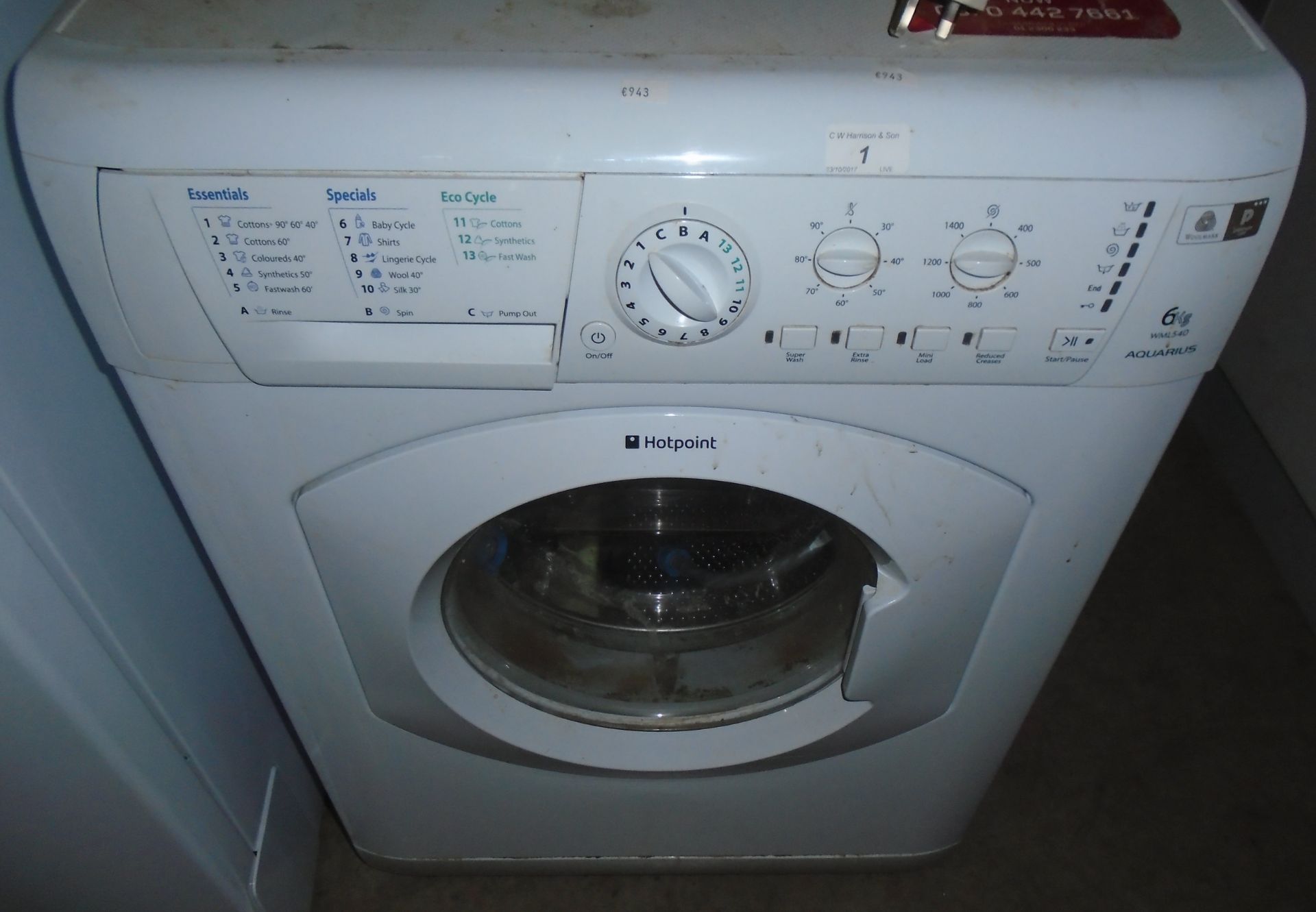 A Hotpoint WML540 Aquarius washing machine