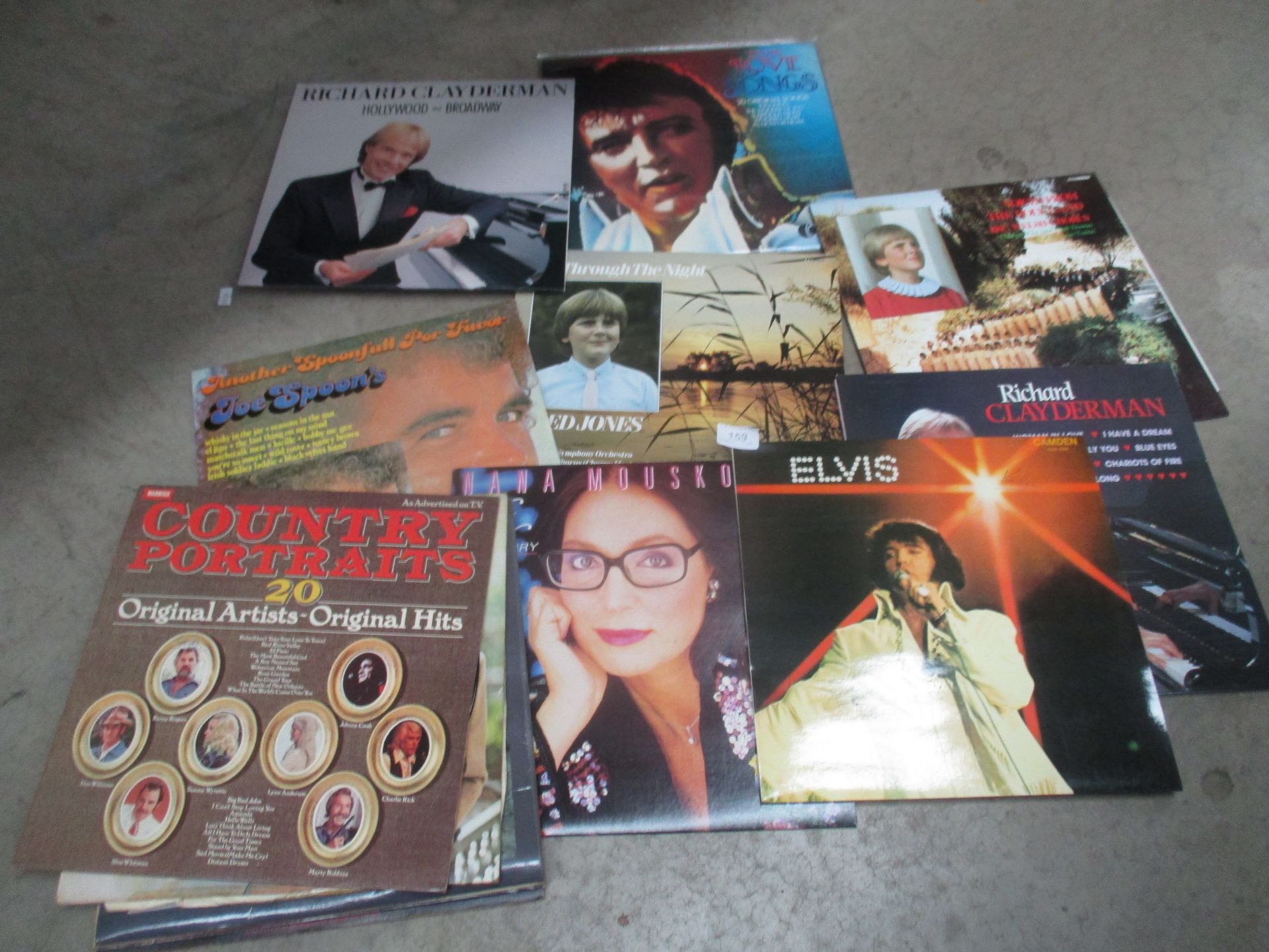 54 x assorted 12" vinyl records - Elvis Presley, Billie Jo Spears,