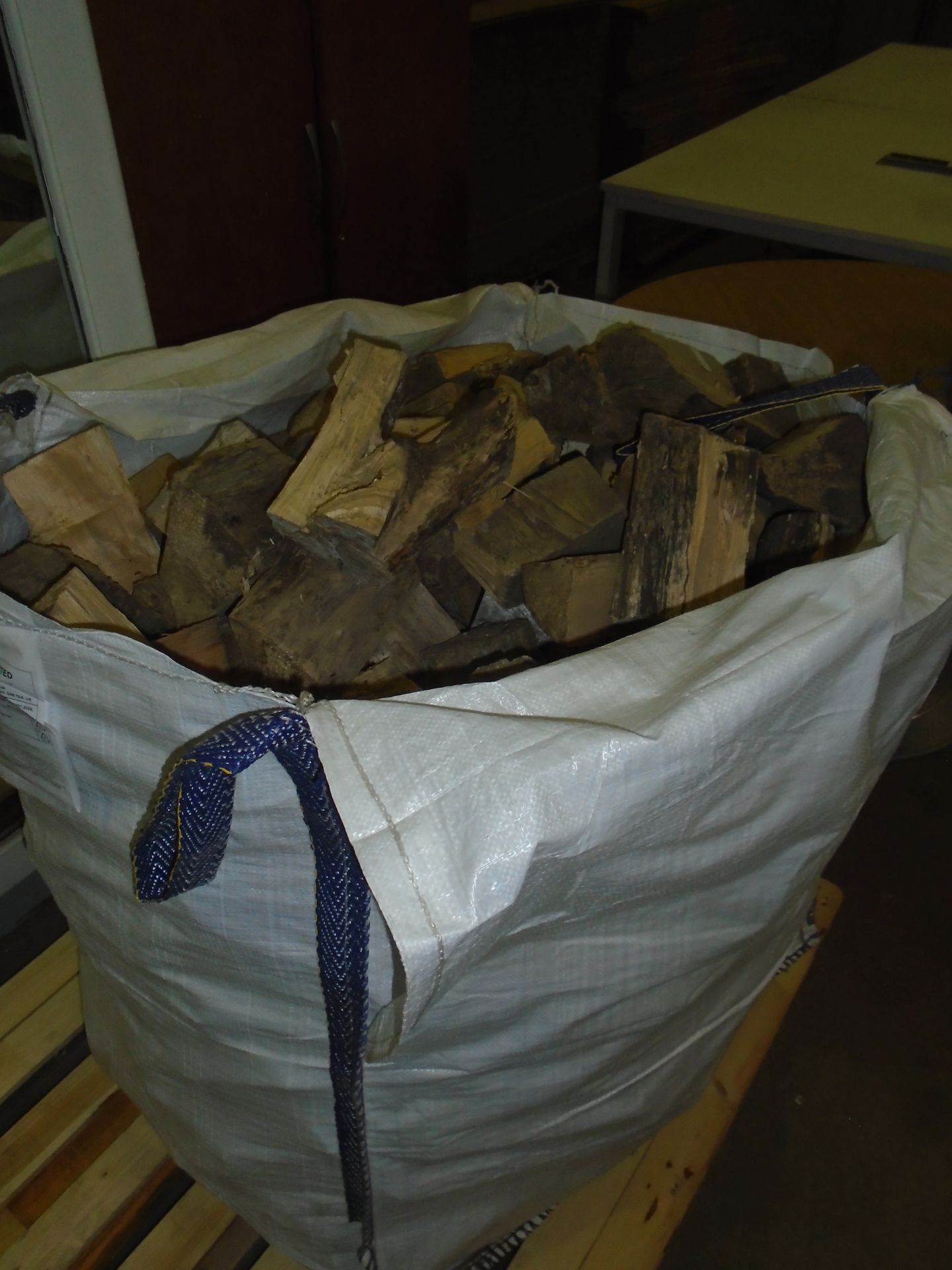 Contents to 2 x large sacks - extra dry matured fire logs