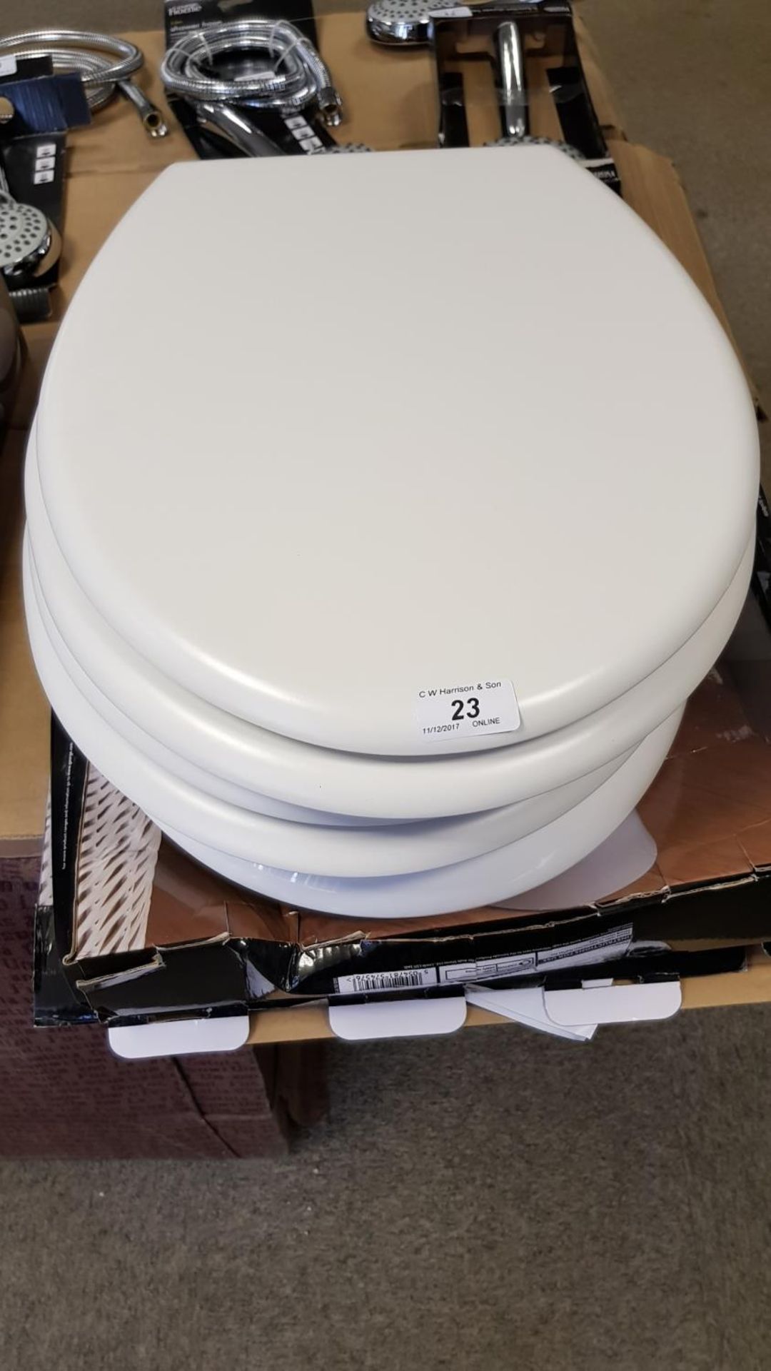 (3x) white toilet seats