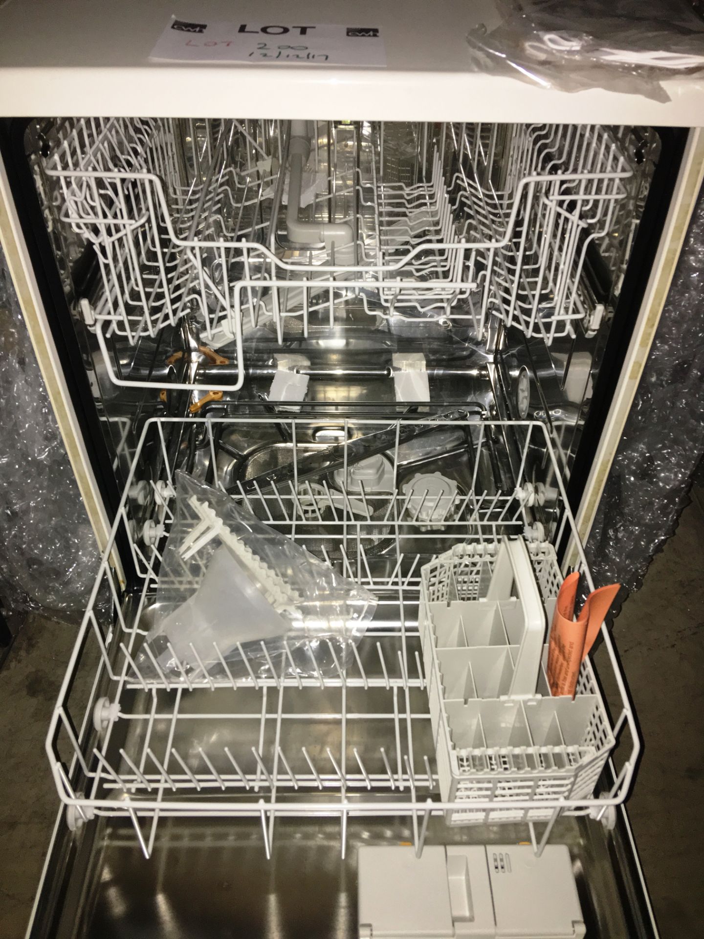 A Miele G638 Plus dishwasher complete with manuals - new & unused. - Image 3 of 3