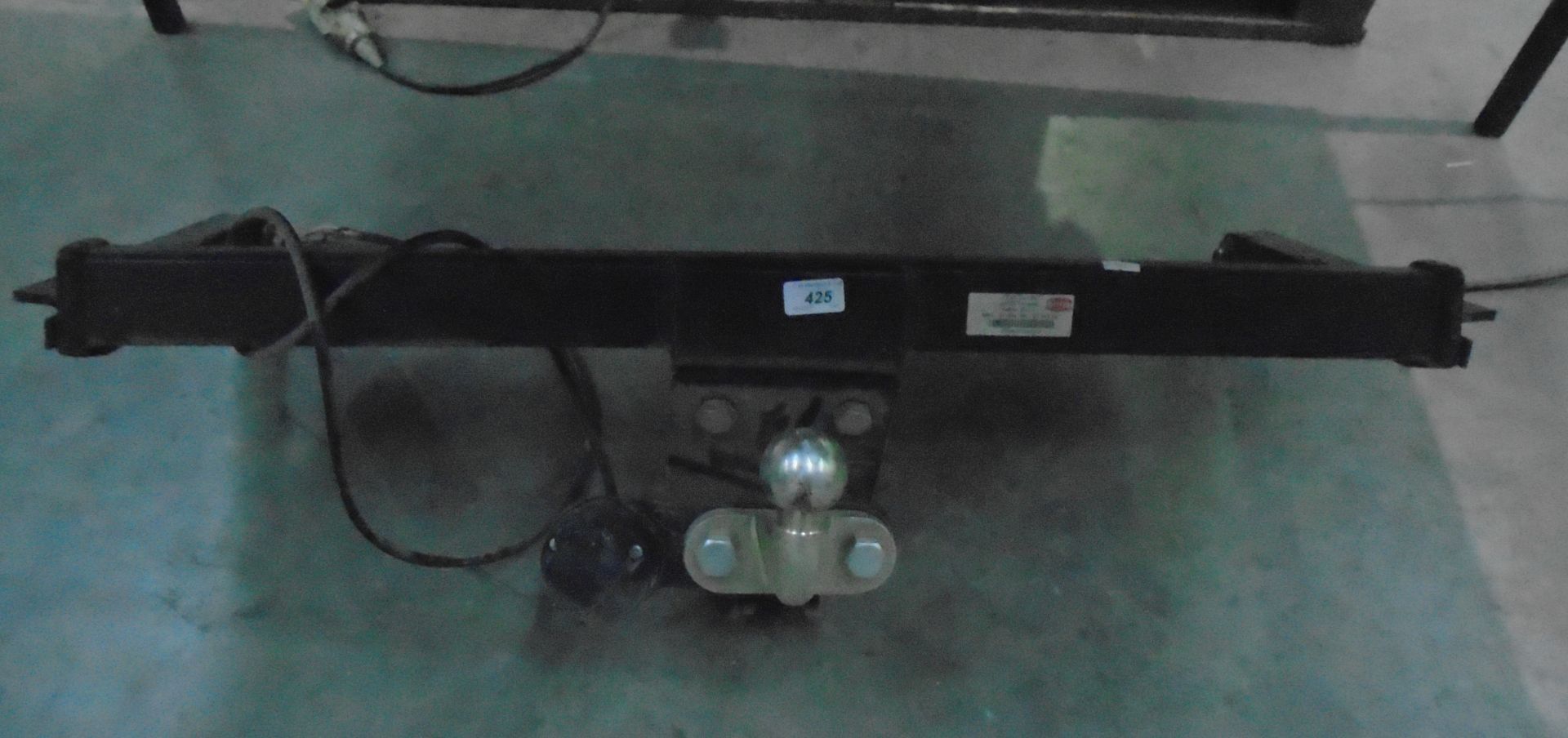 A Witter tow bar for a Ford Focus