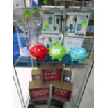 30 x assorted items - novelty mugs, light boxes, ceramic mugs, Happy Birthday wine glasses,