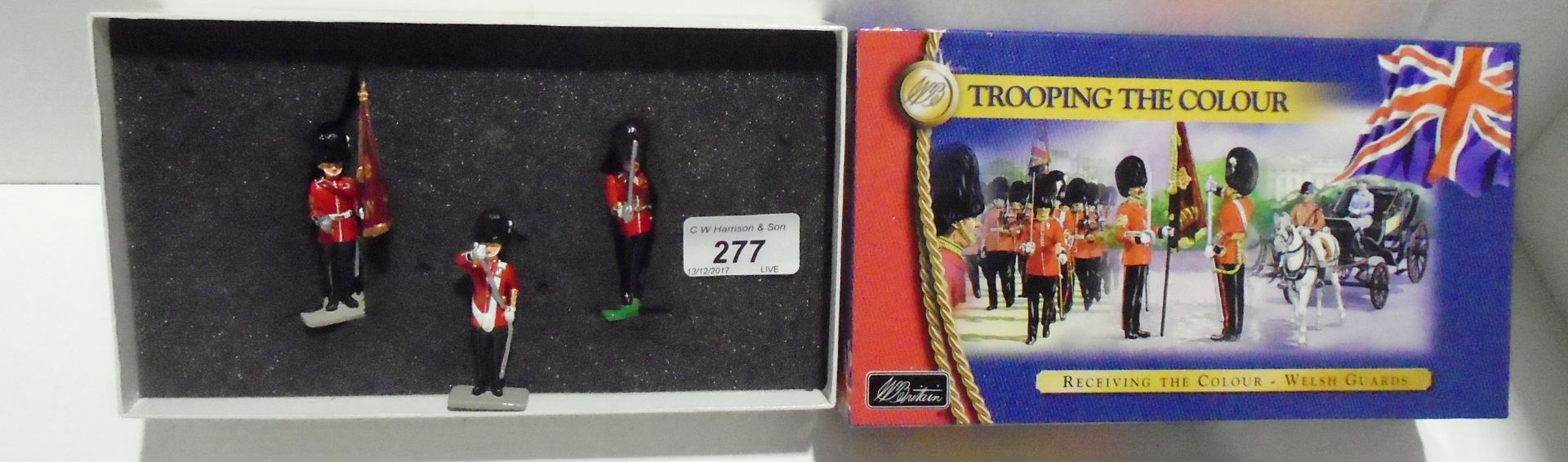 A W. Britain Trooping the colour collectors boxed set 'Receiving the colour' - Welsh Guards No.