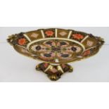 Royal Crown Derby oval pedestal dish decorated with 'Old Imari Pattern' with pierced oak leaf and