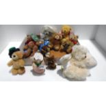 12 various small and miniature soft toy bears and a soft blanket (13)