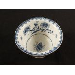 A Lowestoft blue and white rare patty pan with curved floral and insect Berry pattern border