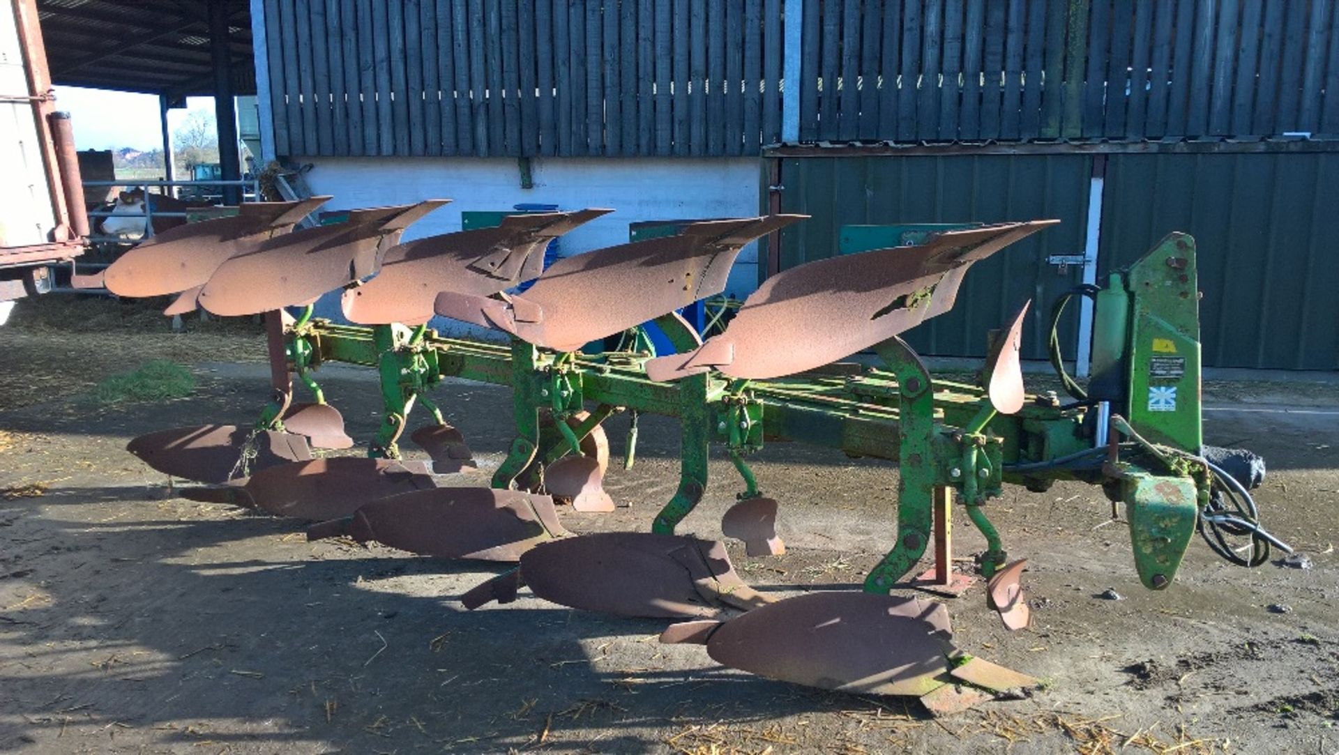 Dowdswell 100H 5 Furrow reversible vari width plough Stored near Bungay. - Image 2 of 5