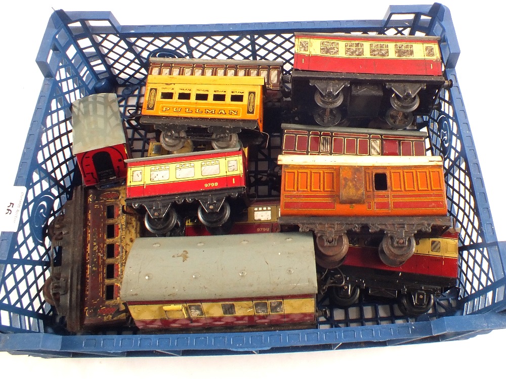 Various mainly Hornby 0 gauge carriages