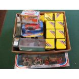 Various boxed models, Maisto,