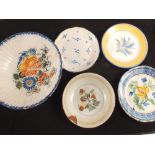 Various Spode blue and white plates,