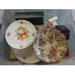 Various items of boxed china,