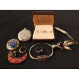 Various silver and costume jewellery plus a yellow metal ring