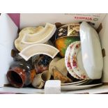 Two boxes of various china