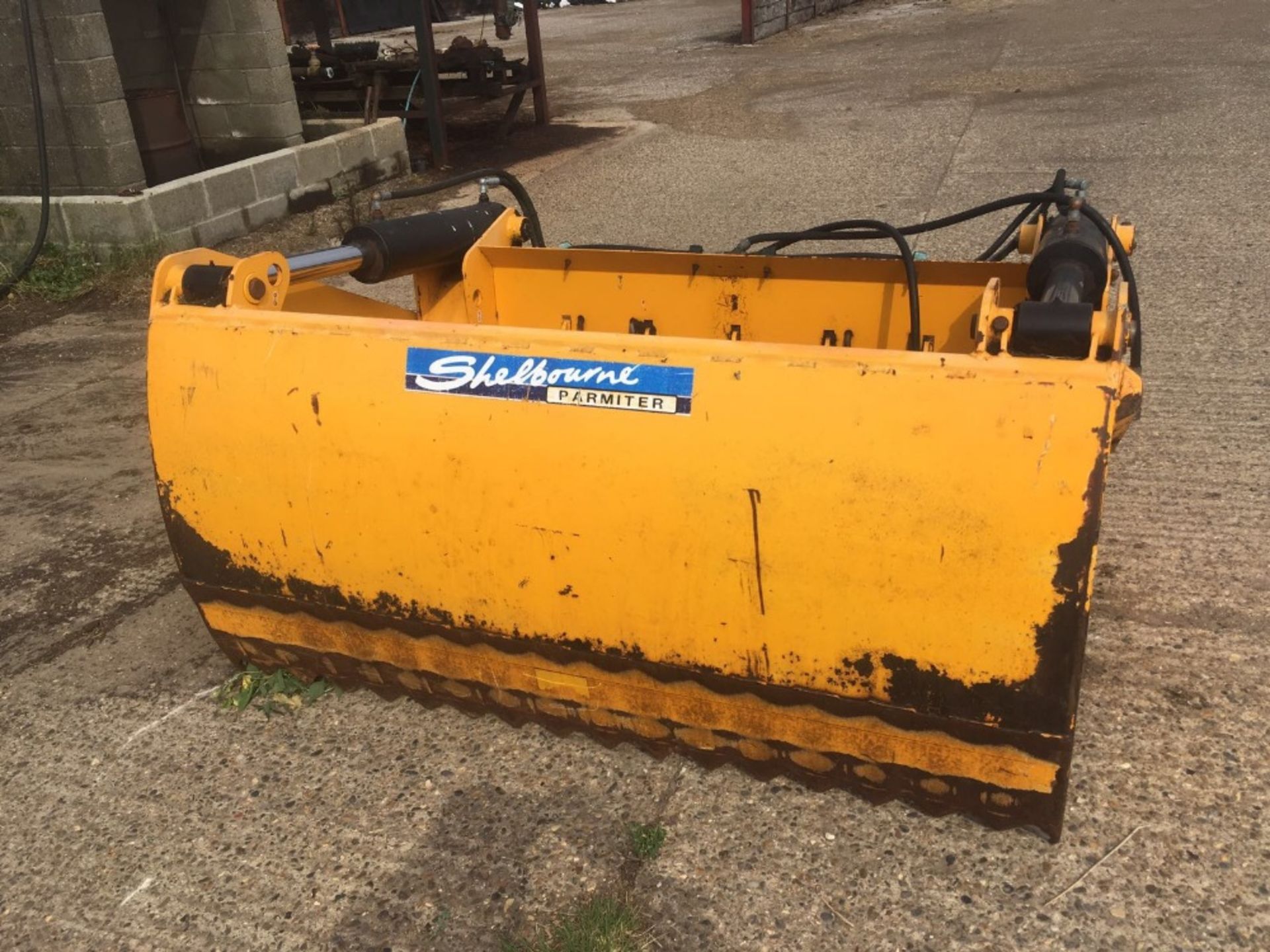 Shelbourne Reynolds SG380 Heavy Duty Parmiter Shear Grab on brackets to fit Manitou. - Image 3 of 4