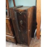 An oak single drawer chest