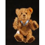 A Steiff 2002 Danbury mint bear