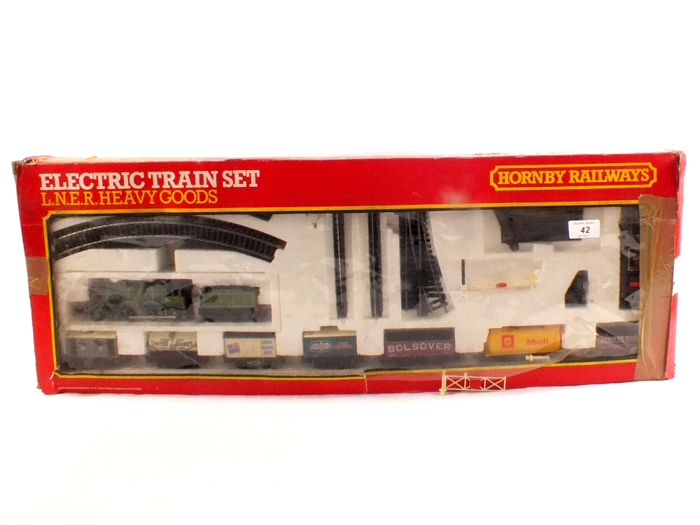 A Hornby LNER heavy goods train set R786