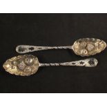 A pair of Georgian silver berry spoons (marks indistinct)