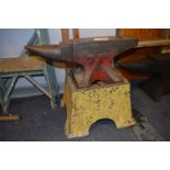 *64Kg anvil on Stand