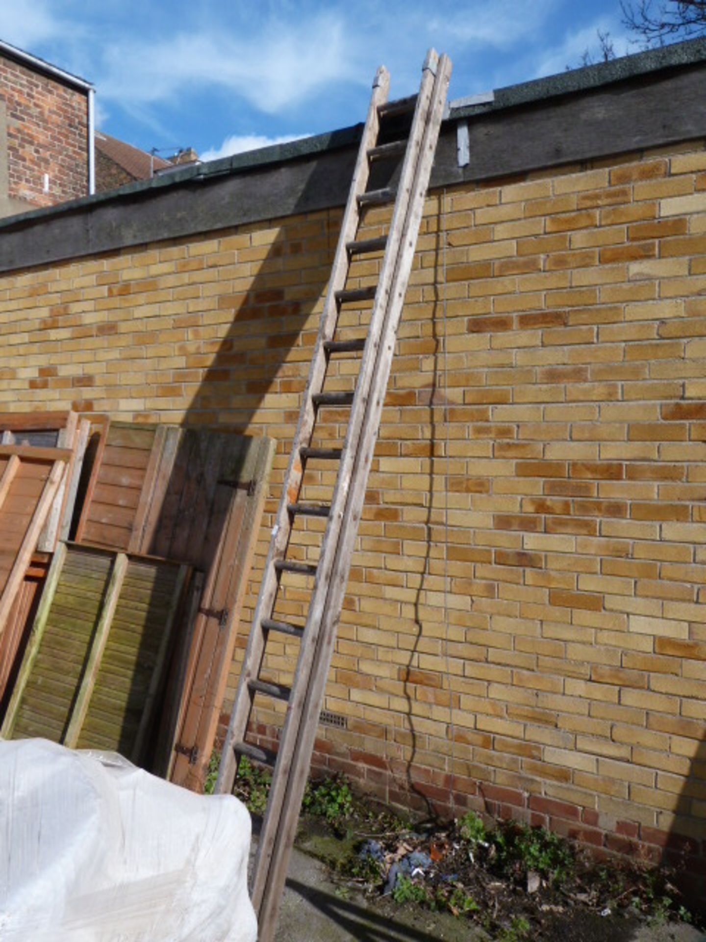 Wooden Double Extending Ladder