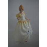 Royal Doulton Figurine "Gift of Love" HN3427