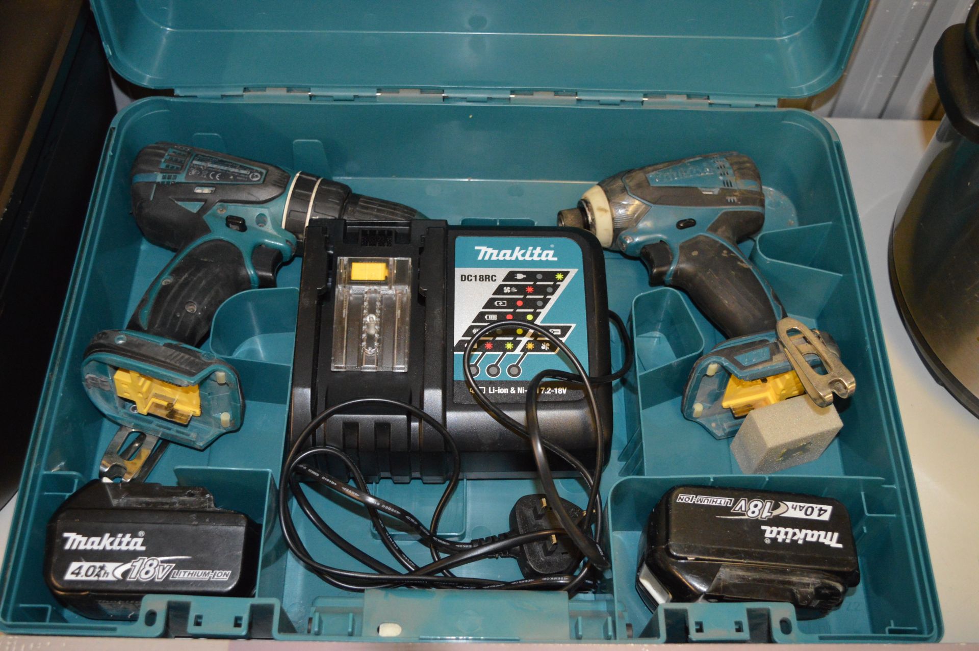 *MAKITA TWINPACK CORDLESS TOOL SET