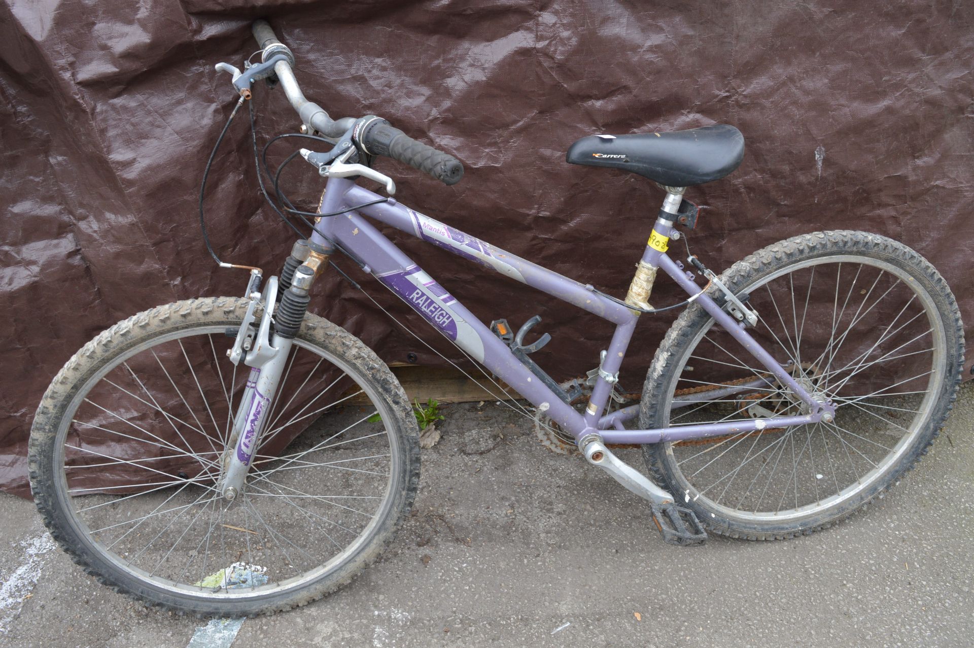Raleigh Ladies Mountain Bike with Suspension (Lilac)