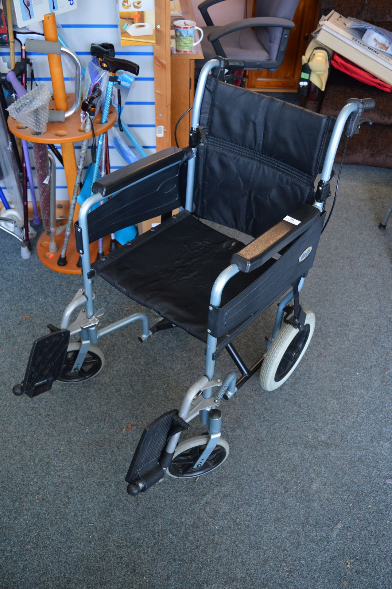 *Days Escape Lite Folding Wheelchair