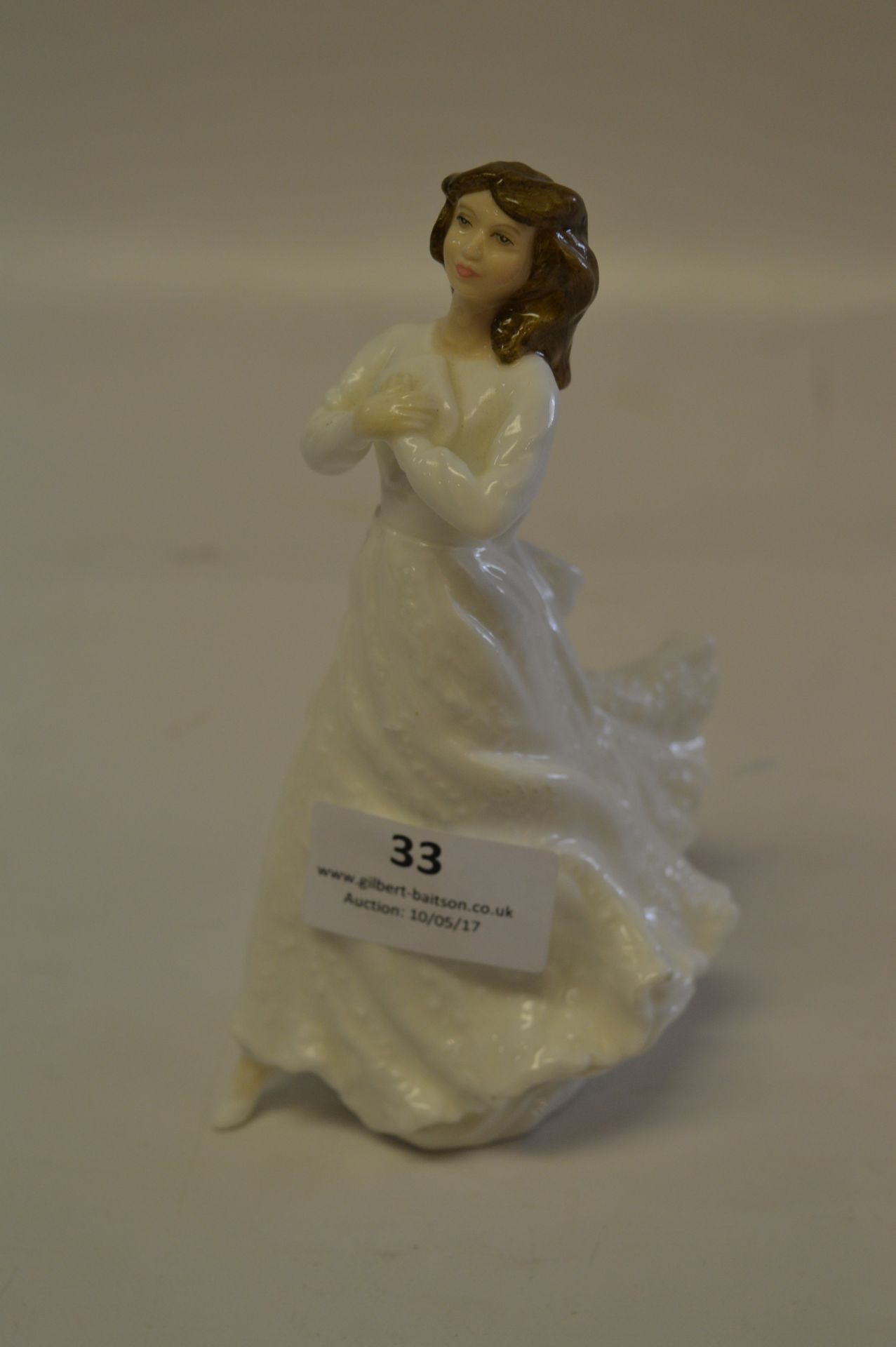 Royal Doulton Figurine "Forget Me Not"