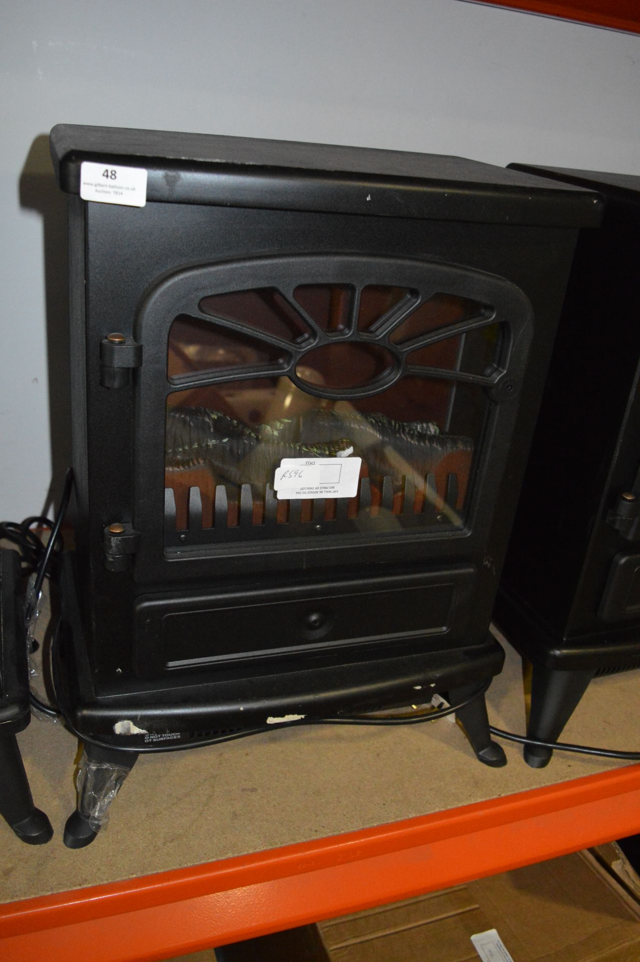 *Black Electric Simulated Log Burning Stove