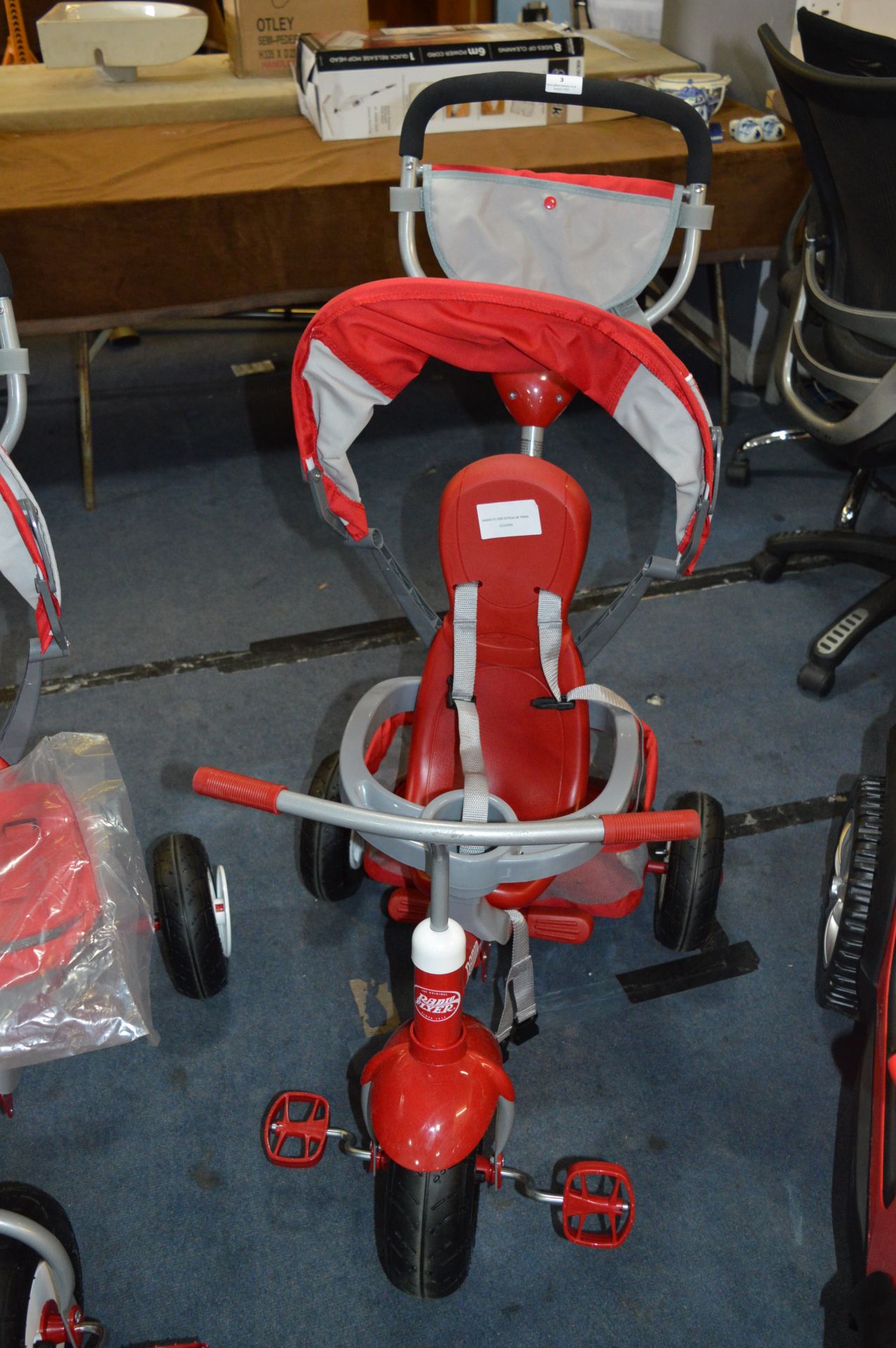 *RADIO FLYER STROLL N TRIKE