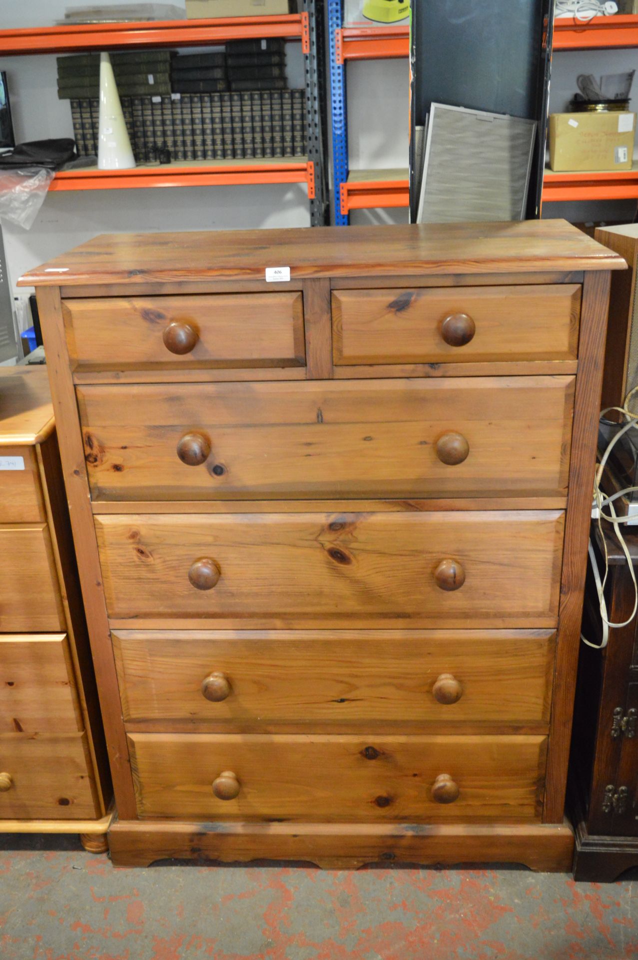 Pine Five Height Chest of Drawers