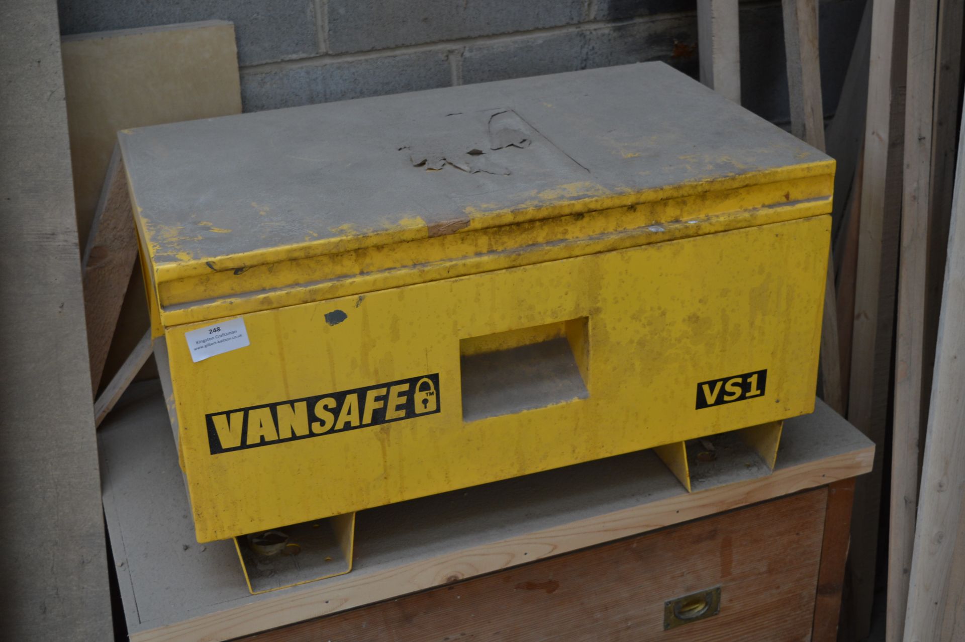 *Vansafe Model:VS1 Van Vault