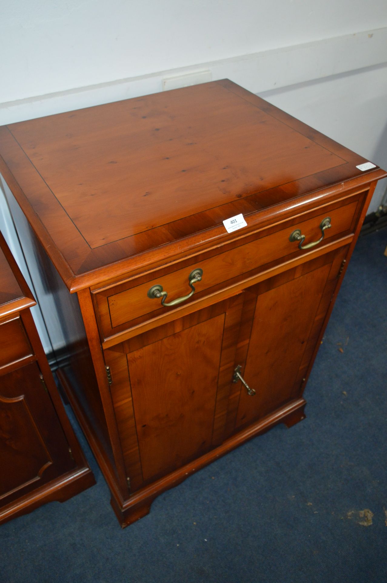 Yew Wood Hi Fi Cabinet (to match lot 400)