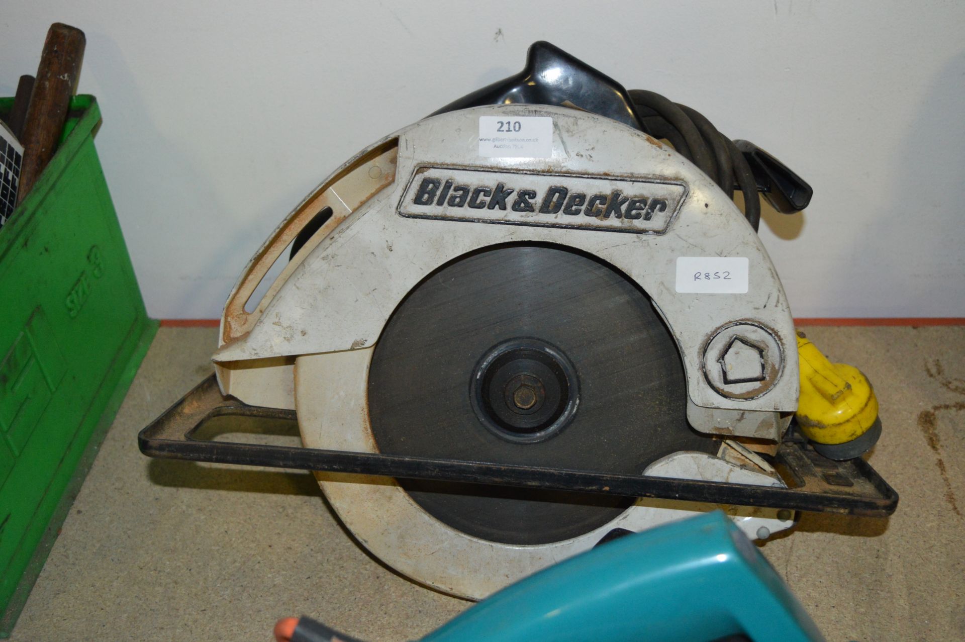 Black & Decker 110V Circular Saw