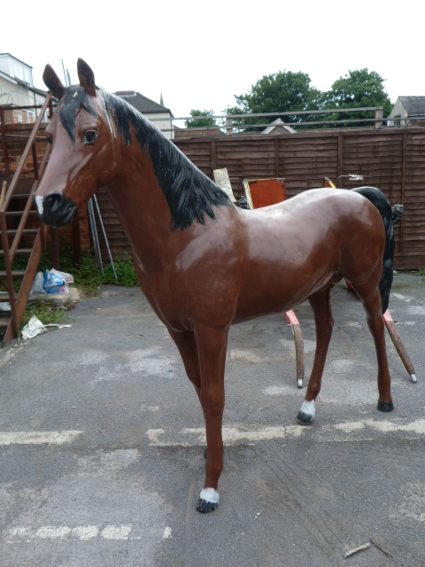 Chestnut Horse 14.2 (Fibreglass)