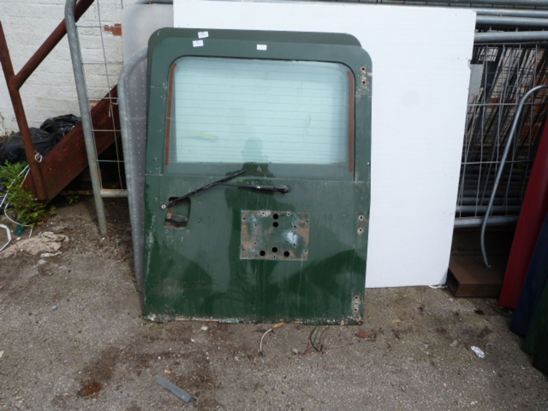 Land Rover Rear Door (Green)