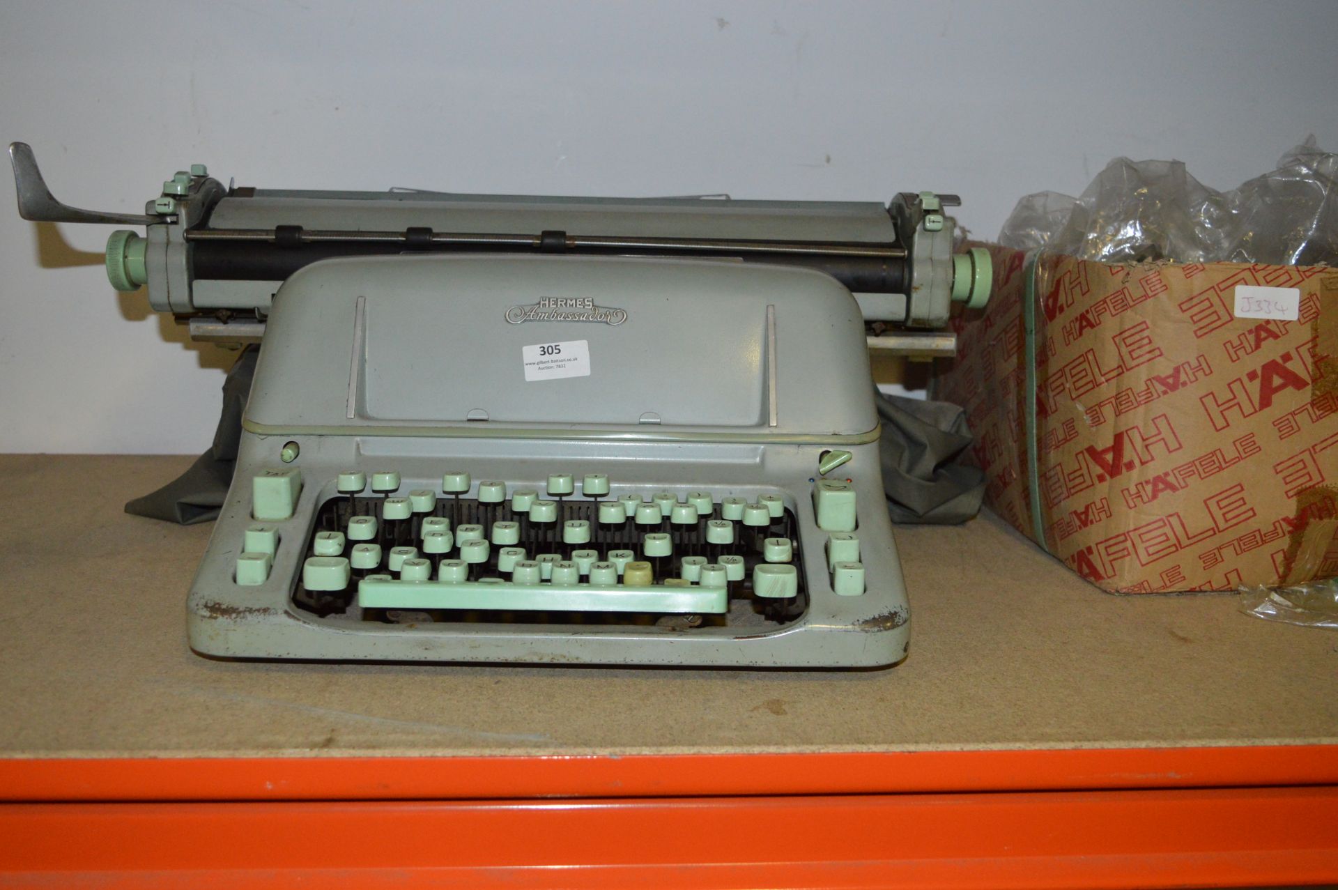 Hermes Ambassador Typewriter