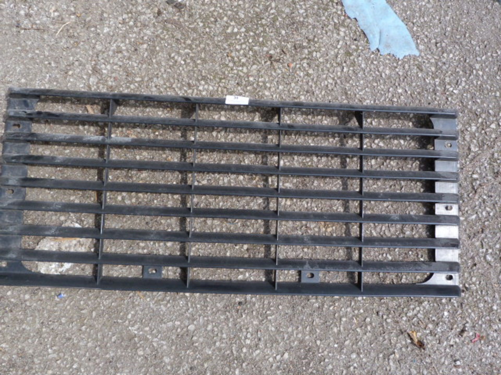 Land Rover Front Grill